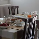 Amèlie Bed & Breakfast 3*