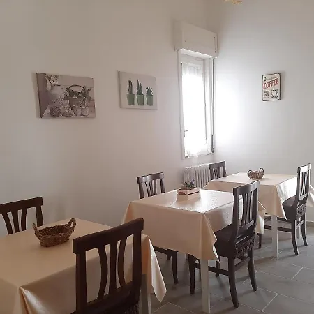 Amèlie Bed & Breakfast 3*